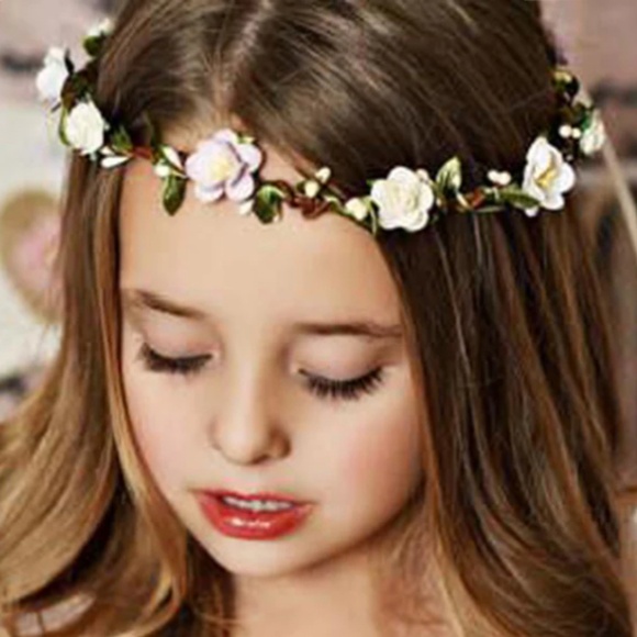 Girl’s wreath headband - Picture 1 of 2